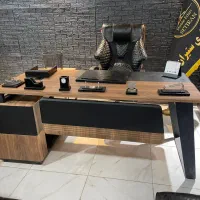 مبلمان اداری مثلث و اشکال هندسی