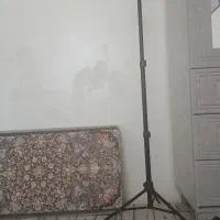سلفی ایستاده