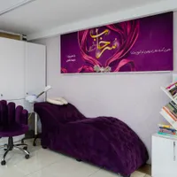 استخدام ناخنکار مسلط به پدیکور و طراحی ساده|استخدام درمانی، زیبایی، بهداشتی|تهران, نیلوفر|دیوار