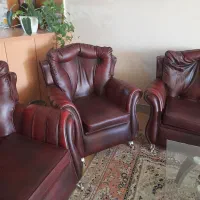 فروش یک دست مبل چرم|مبلمان خانگی و میز عسلی|اصفهان, سپاهان‌شهر|دیوار
