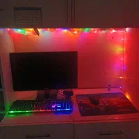 میز تحریر و  با نور RGB|میز تحریر و کامپیوتر|تربت‌حیدریه, شهرک ولیعصر|دیوار