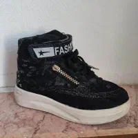 کفش بچه گانه