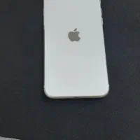 ایفون se(2020) 128gbدر حد