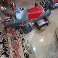 یک عدد موتورشارژی سالم وشیک بدون شارژروباطری|اسباب‌‌بازی|اصفهان, پارک مشتاق|دیوار