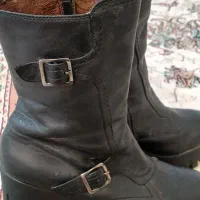 پوتین چرم در حدنو سایز ۳۹