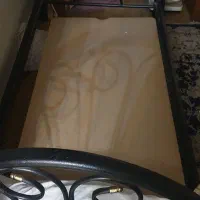 تخت یک نفره