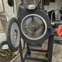 آسیاب رجبی|ماشین‌آلات صنعتی|رشت, یخسازی|دیوار