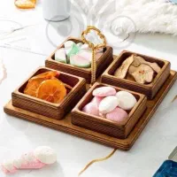 اردو خوری چوبی در حد نو