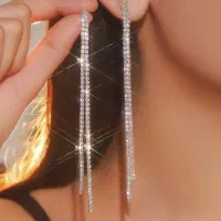 گوشواره نگینی