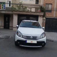 رنو ساندرو استپ وی مدل ۹۶ سفید بدون رنگ سالم
