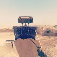 خاک باغچه و کود حیوانی پوسیده