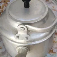 درحدنو|قوری، کتری، قهوه‌ساز دستی|قم, خندق|دیوار