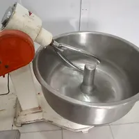خمیر گیر در حد نو قیمت مناسب