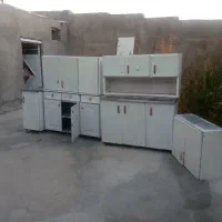 کابینت فلزی سفید و سالم