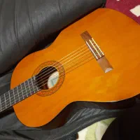 گیتار یاماها c40