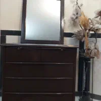 میز کشودار آرایشی با آینه