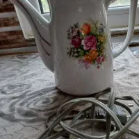 قوری برقی و پیش دستی اصل ژاپن نونو سالم