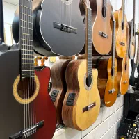 گیتار وارداتی