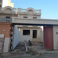 دوبلکس با سه خواب مستر قابل سکونت برای دو خانواده