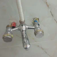 شیر حمام با دوش