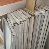 قفسه فلزی کار کرده