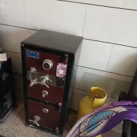 گاو صندوق  تمیز و دوطبقه|ابزارآلات|خمینی‌شهر, |دیوار