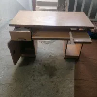 میز کامپیوتر