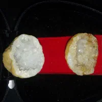 سنگ های طبیعی و قیمتی