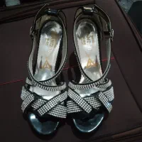 صندل مجلسی دخترانه|کیف، کفش، کمربند|اصفهان, بهرام‌آباد|دیوار