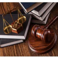 وکیل پایه یک دادگستری