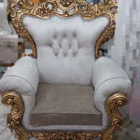 مبل سلطنتی با میز ودو عسلی در حد نو|مبلمان خانگی و میز عسلی|نهاوند, |دیوار