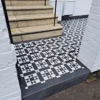 نیازمند استاد کار کاشیکار در عراق شهر بصره