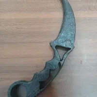 چاقو کارامبیت دستساز با چوب گردو