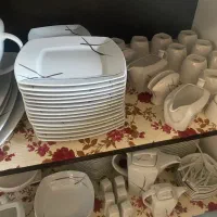 سرویس چینی درجه یک تقدیس ۱۸نفره