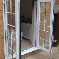 ساخت و نصب درب و پنجره دوجداره UPVC