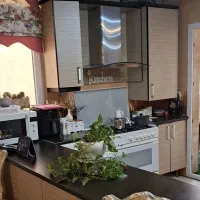 فروشنده کابینت  دست دوم با هود و سینک بسیار تمیز|مصالح و تجهیزات ساختمان|کرج, کوی کارمندان شمالی|دیوار