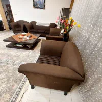 مبل هفت نفره همراه با میز وسط|مبلمان خانگی و میز عسلی|مشکیندشت, |دیوار