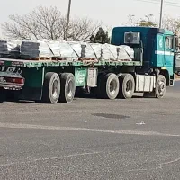 حمل بار تریلی