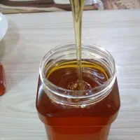 عسل را از زنبوردار تهیه کنید
