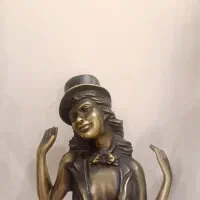 مجسمه دنسر برونزی قعله ثرب