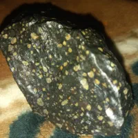 تعدادی شهاب سنگ کربنی