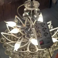 لوستر ۸ شعله