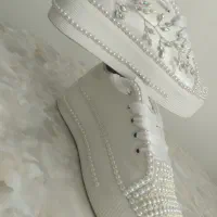 کفش نو|کیف، کفش، کمربند|عجب شیر, |دیوار