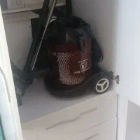 جاروبرقی در حد نو بدون هیچ مشکلی