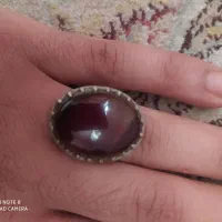 انگشتر قدیمی و چاقو