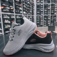 اسکیچرز زنانه