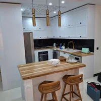 کابینت نئوکلاسیک و هایگلاس  کمد دیواری ممبران مدرن