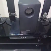 دستگاه سینمای خانگی با میز شیشه ای زیر تلویزیونر|سیستم صوتی خانگی|تهران, شهرک شهرداری|دیوار