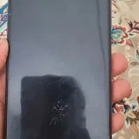 گوشی m32نیاز به تعمیر