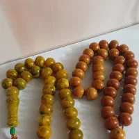 دو تسبیح سندلوس. بودار.بامهر نظیر. ۱۱۰ گرم